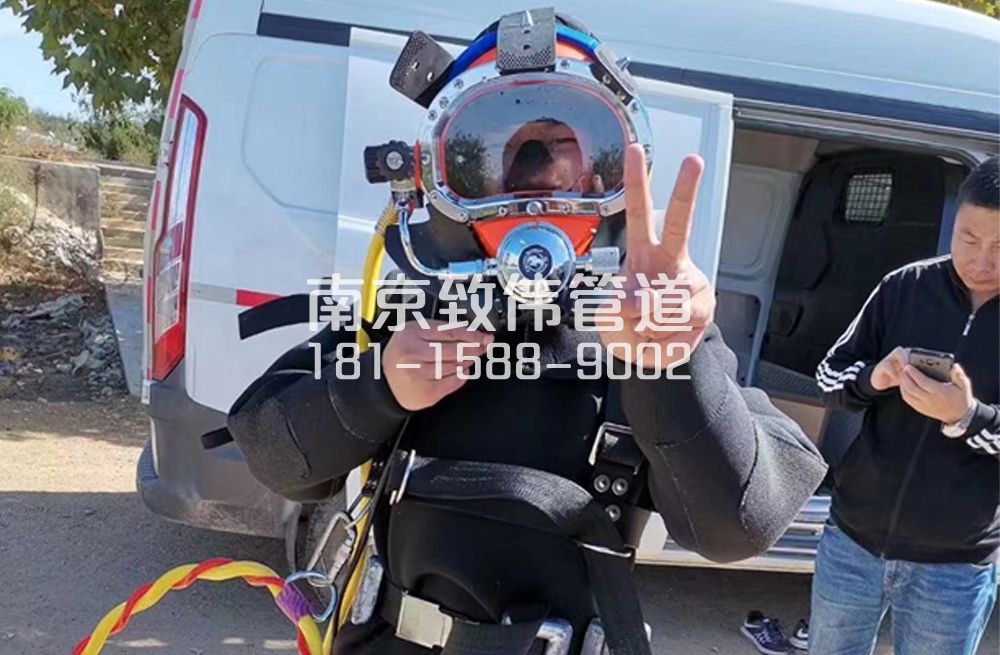 物流园沉淀池清底
